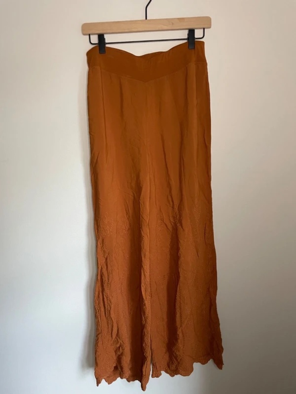 Chico’s Black Label Wide Leg Embroidered Pull on Pants in Brown Women’s Small 0